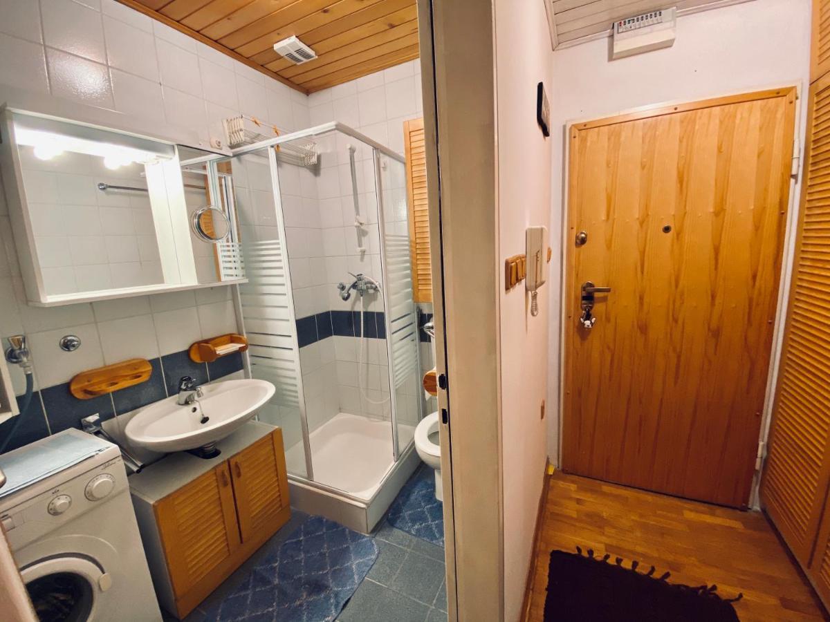 Appartamento Apartma Snezinka Kranjska Gora Esterno foto